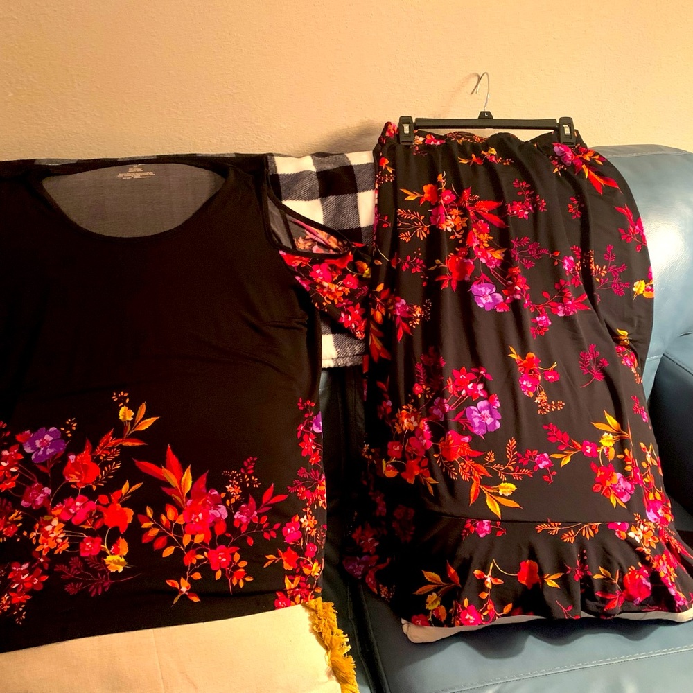 Pretty East 5th two-piece Skirt Set, Size XL
